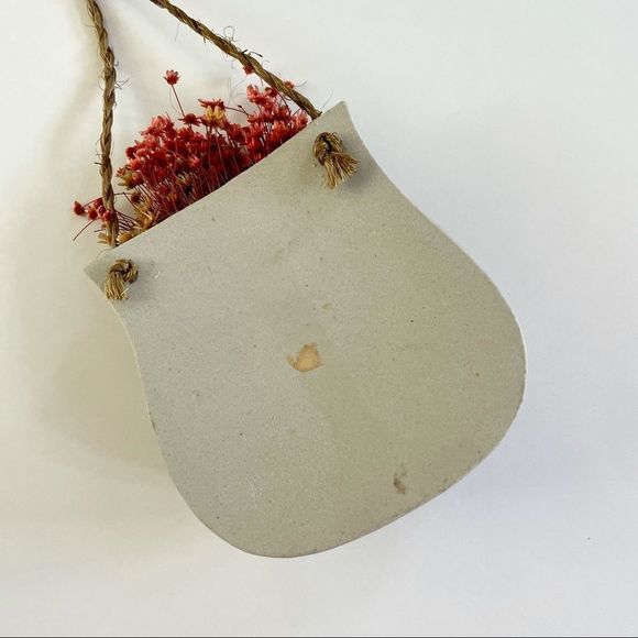 Vintage 70s Ceramic Wall Pocket, Flower Pot Motif, Earth-tones, Flower c… - Picture 5 of 6